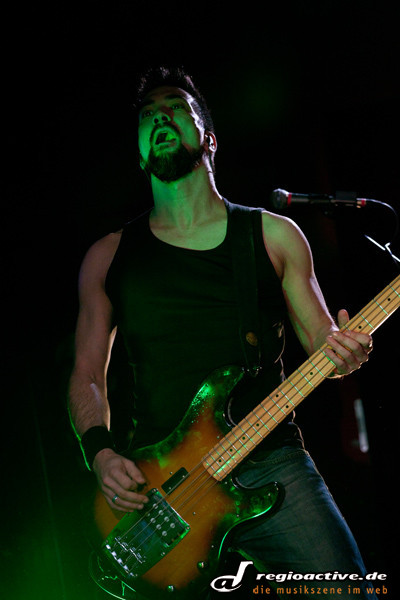 Es folgte das Album "Erdling" (2009) und schließlich "Akustik Voodoo", mit dem er Platz 5 der deutschen Albumcharts belegte.